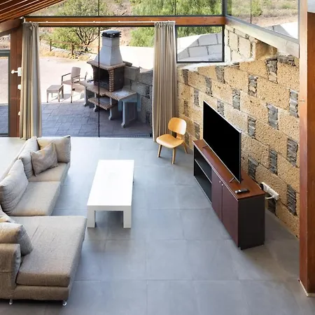 Landhuis Altos Cruz De Tea *